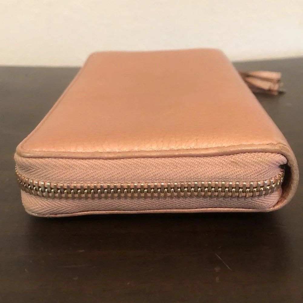 Authentic Gucci Long Wallet - Picture 5 of 14